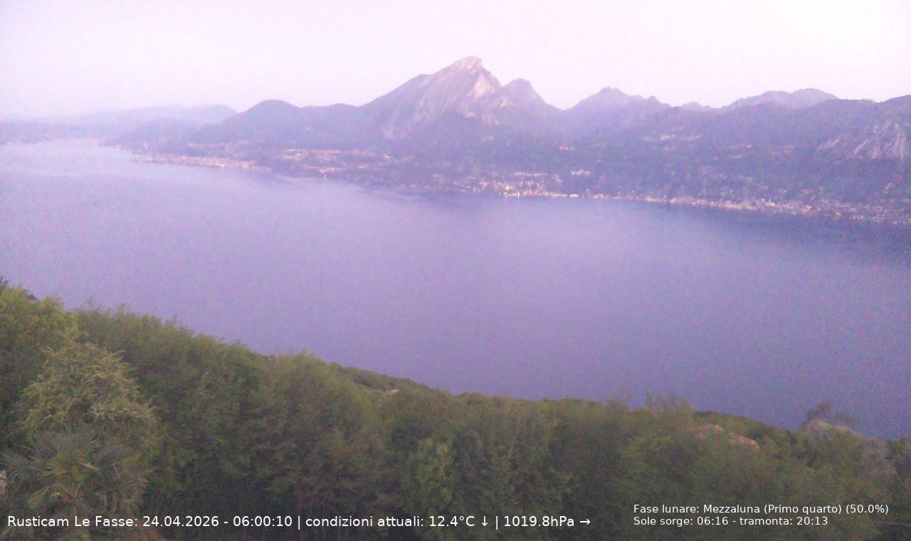 immagine della webcam nei dintorni di Bondone: webcam San Zeno di Montagna